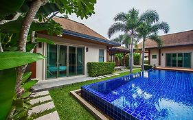 Kokyang Estate by Tropiclook